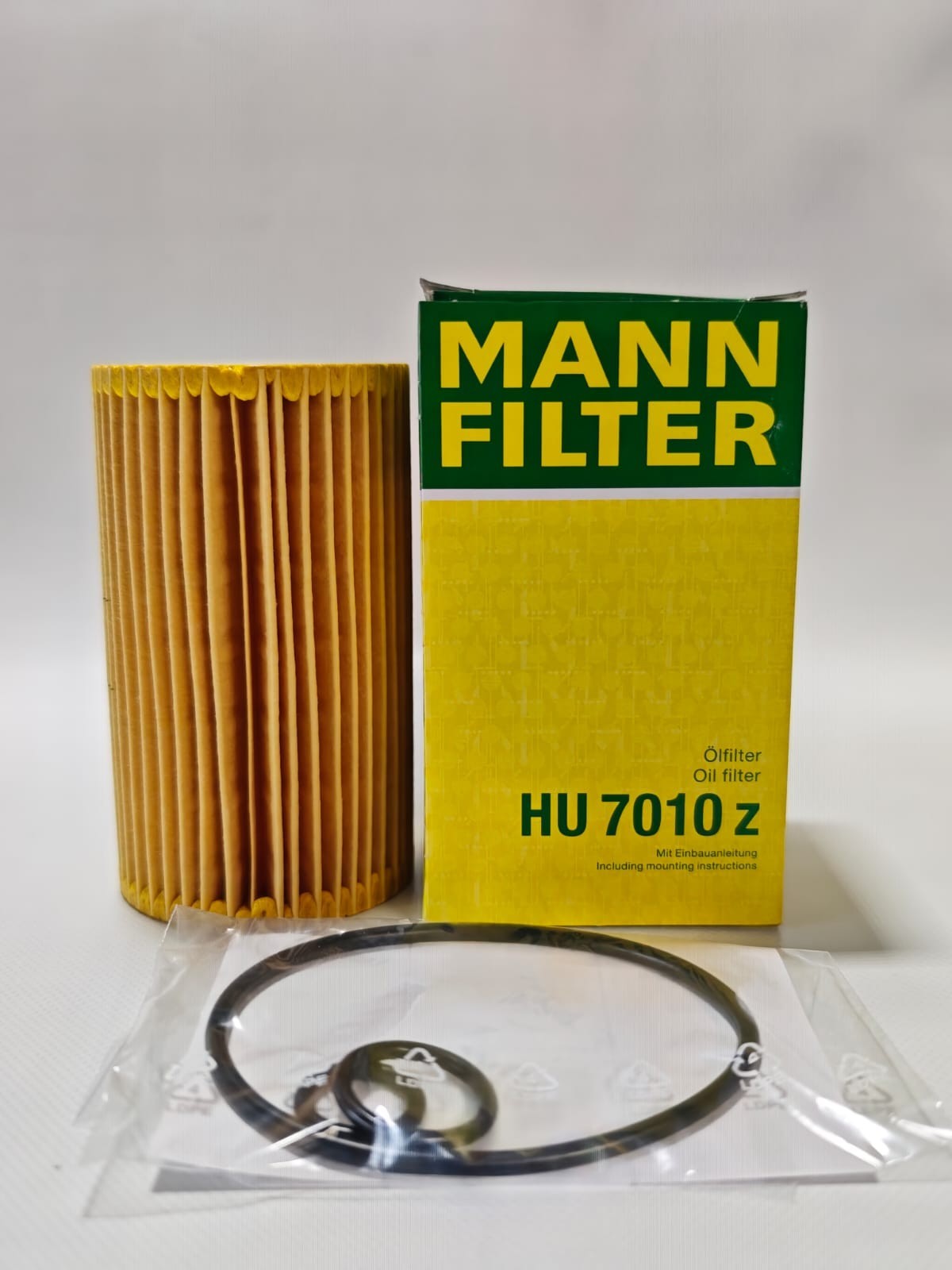 Oil Filter HU7010Z MANN 68091826AA 68091827AA K68091826AA K68091827AA P7112