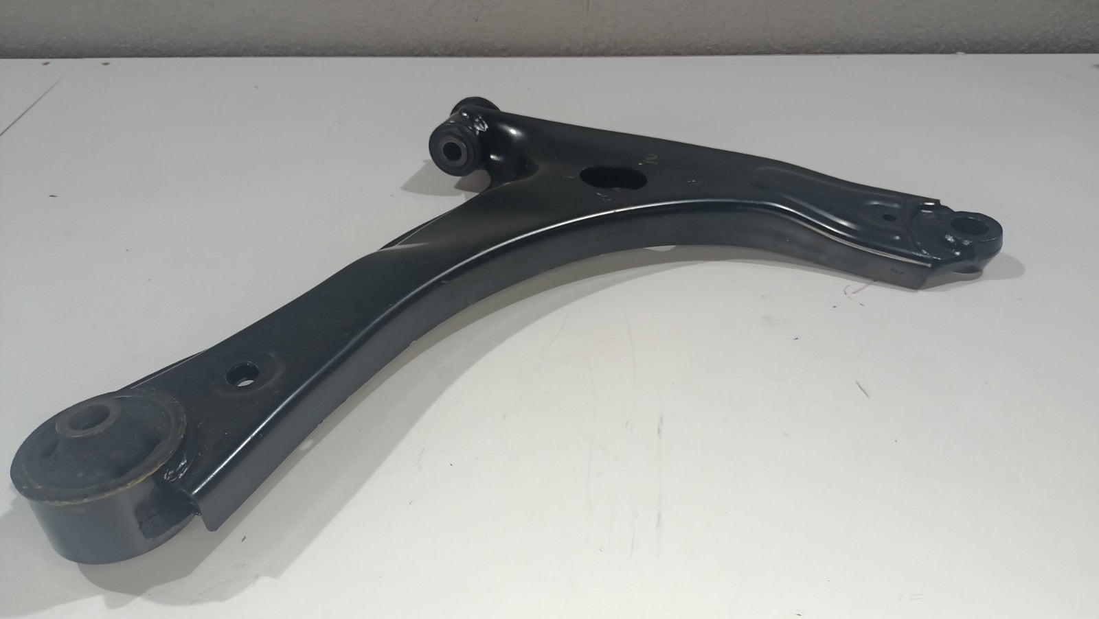 DITAS - TC3747 Wheel Suspension Control Arm/Trailing Arm Front Right Fits Ford