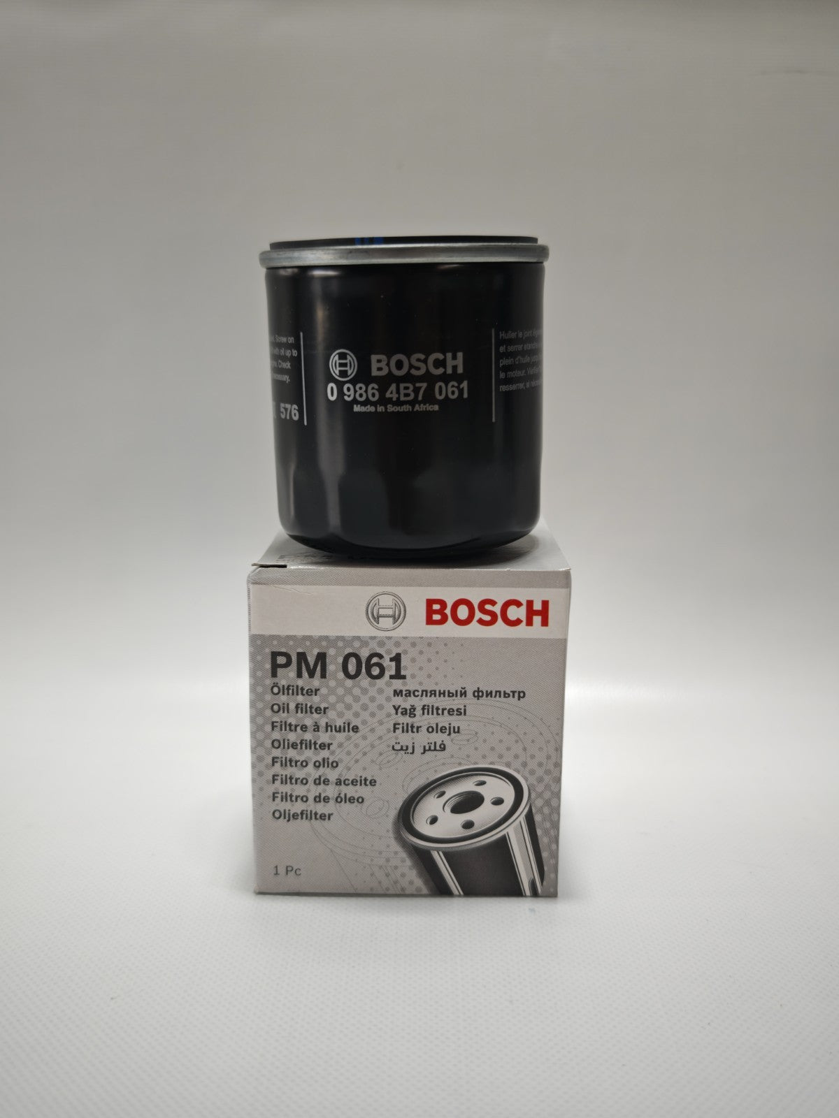 Bosch Oil Filter For MAZDA 2 1.3 1.5 2007 on 09864B7061 BGY114302 B6Y014300 New