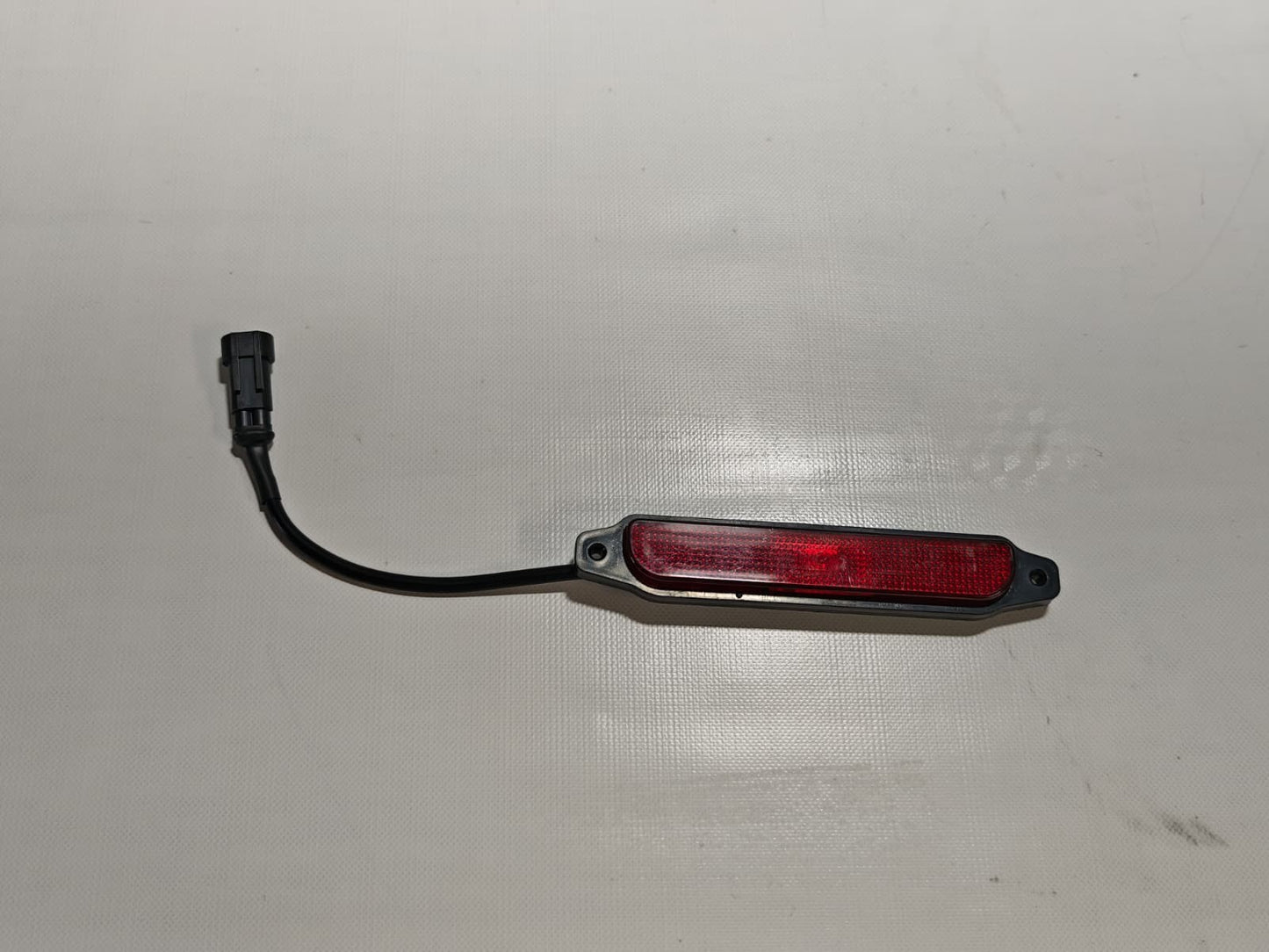 Led Rear Marker Light Lamp 1843197 For 14- Ford Transit MK8 Tipper / Chassis Cab