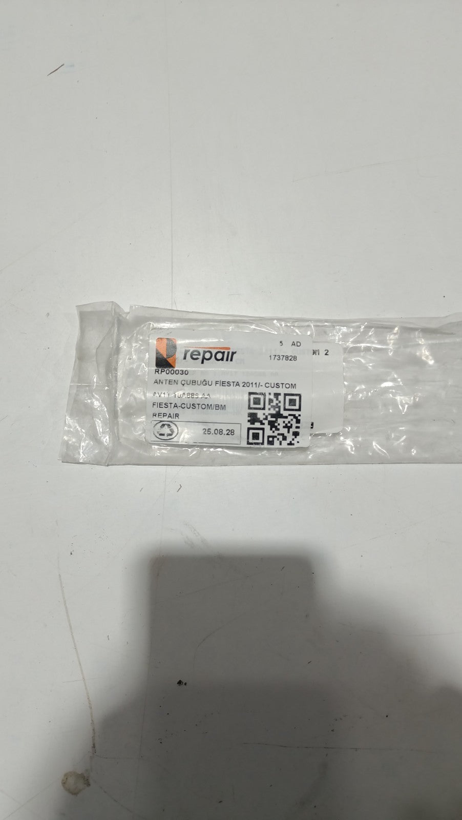 REPAIR UK Antenna Aerial And Base For 2012-2018 Ford Transit Custom RP00030