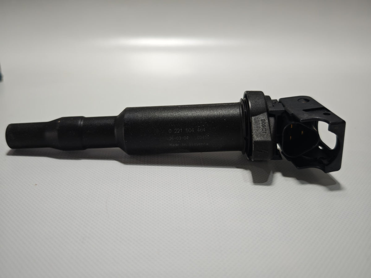 Bosch Ignition Coil 0221504464 12131712219 12137551260 12137594938 LVCL805