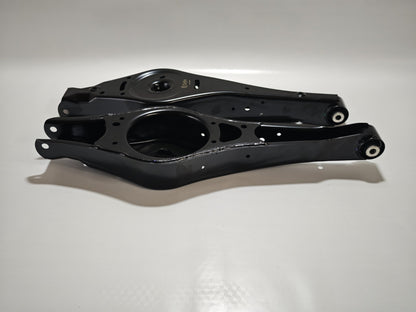 2x Rear Suspension Control Arm & Bolts For VW Golf MK5 MK6 Passat 1K0505311AB