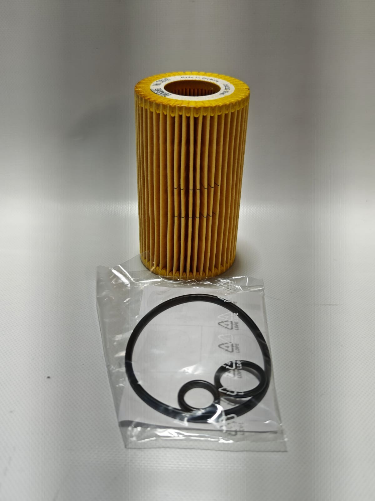 Oil Filter HU7010Z MANN 68091826AA 68091827AA K68091826AA K68091827AA P7112