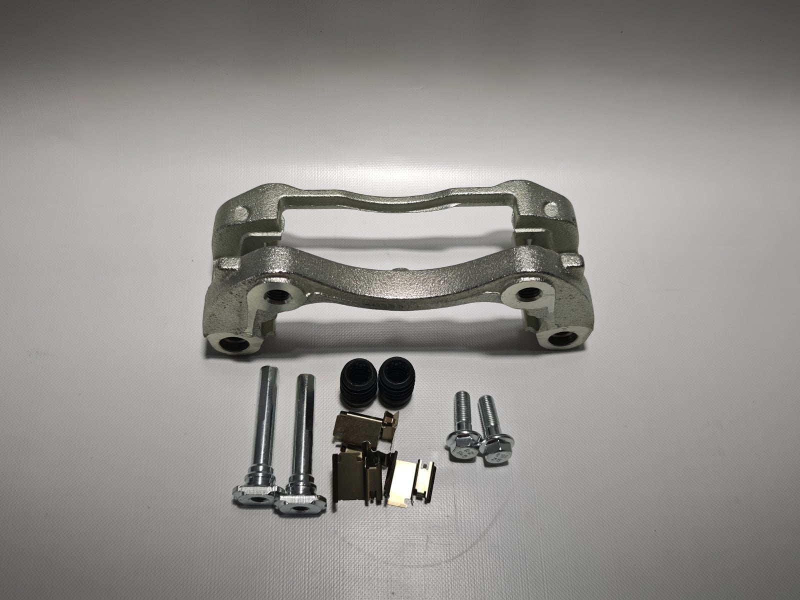 GENUINE Ford Transit Mk7 2.4 2.2 Rwd Front Right Brake Caliper Bracket  1433945