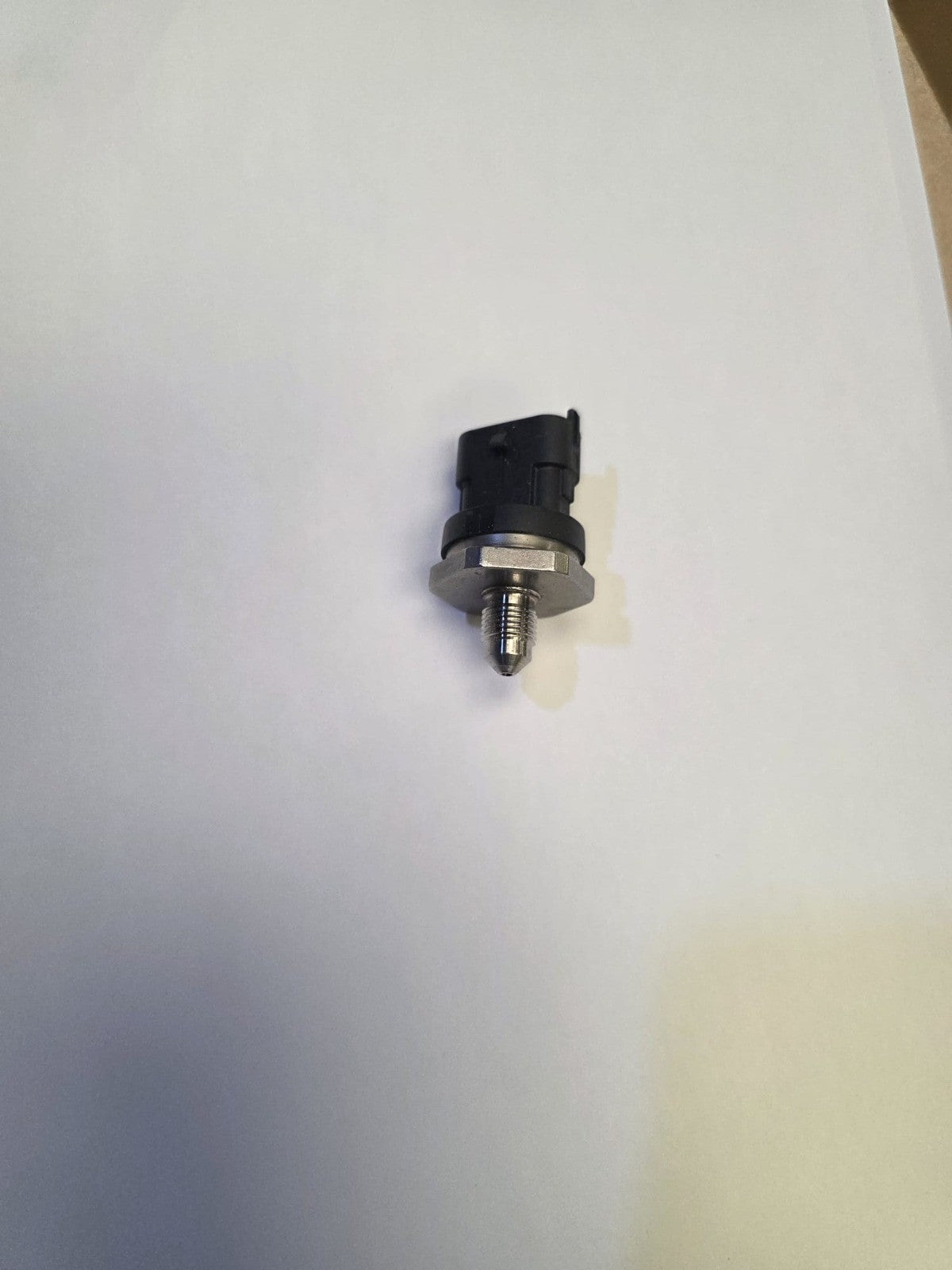 Fuel Pressure Sensor 0261545038 Bosch BM5G9F972BA 1729436 17294396 31339211
