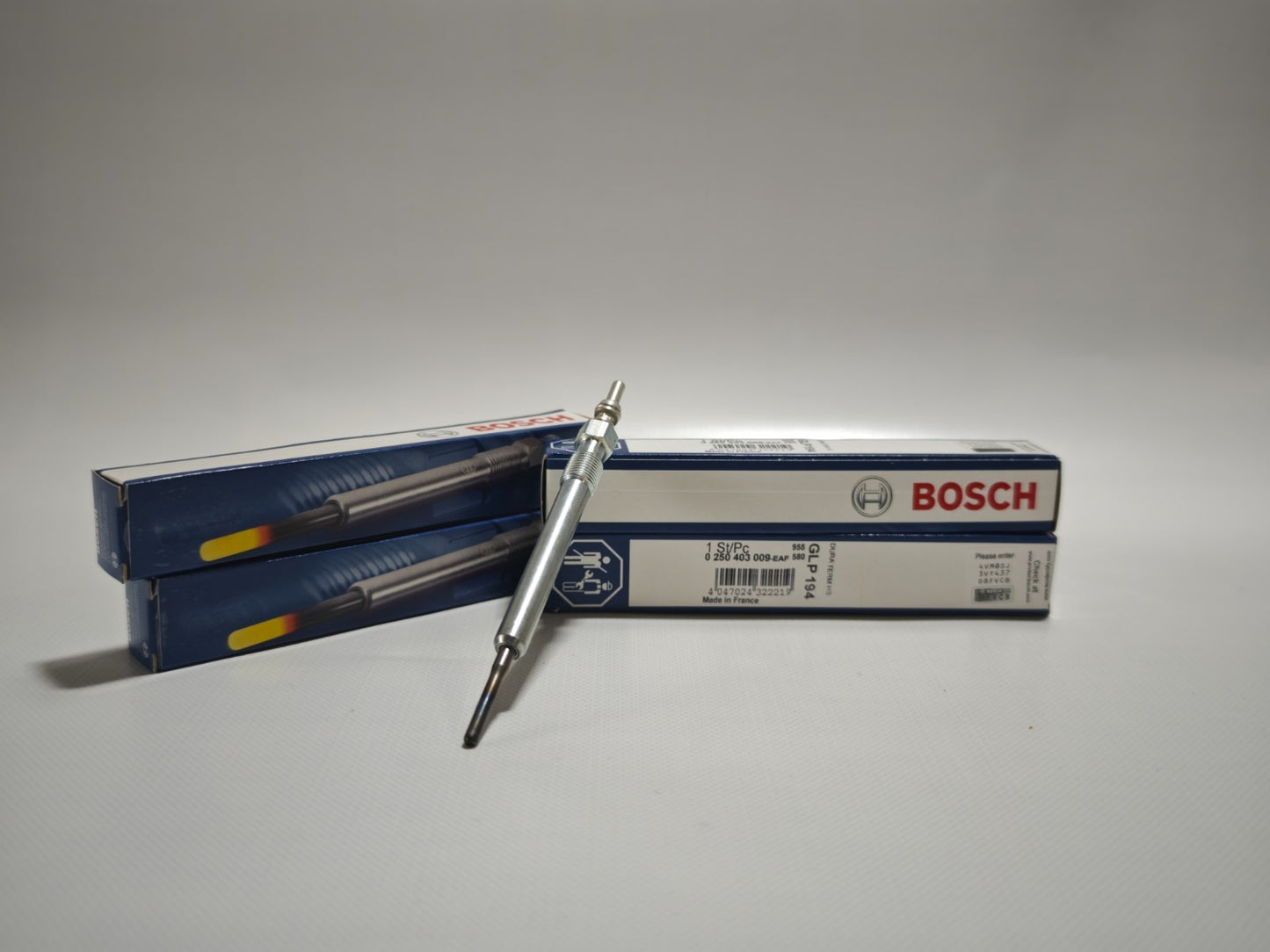Glow Plugs Set 4x 0250403009 Bosch 03L963319 03L963319B 03L963319D 04L963319E