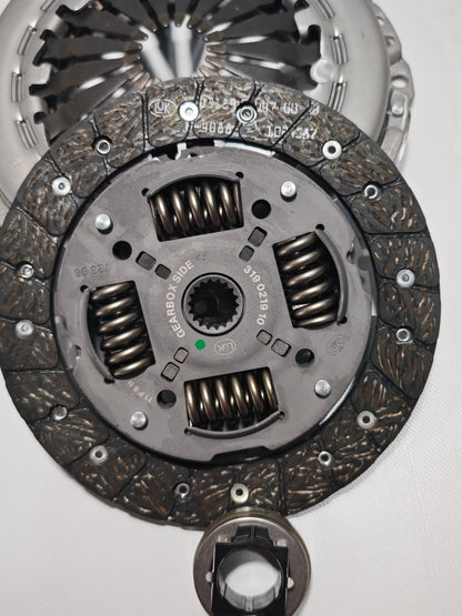LuK Clutch Kit 3pc (Cover+Plate+Releaser) 620326800 1607870480 1610922580