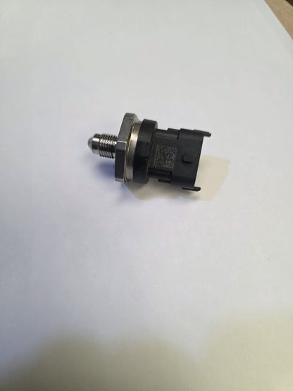 Fuel Pressure Sensor 0261545038 Bosch BM5G9F972BA 1729436 17294396 31339211