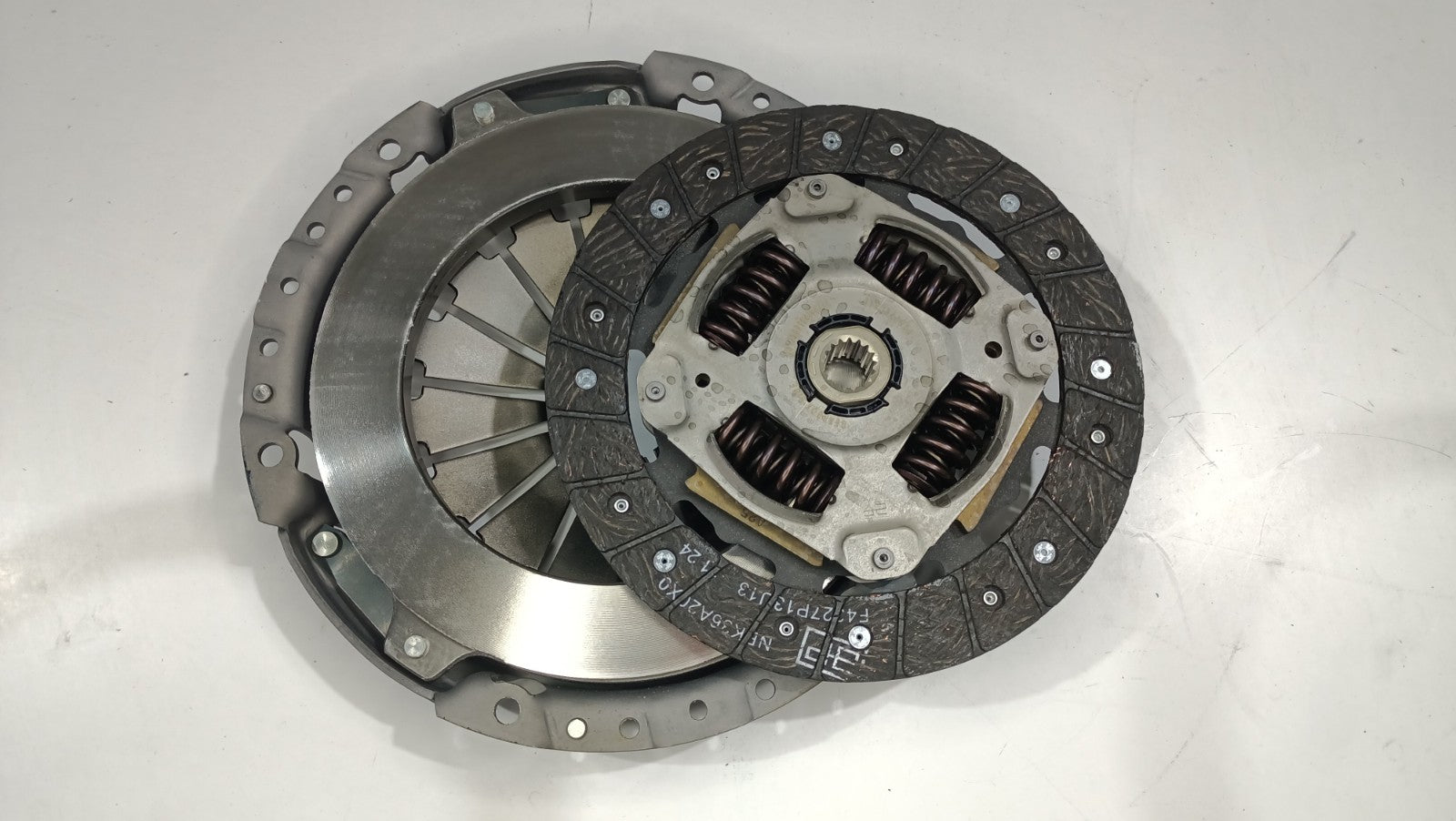 SACHS Clutch Kit For FORD FIESTA Mk7 1.0 17 on 6-Speed Manual Transmission 220mm
