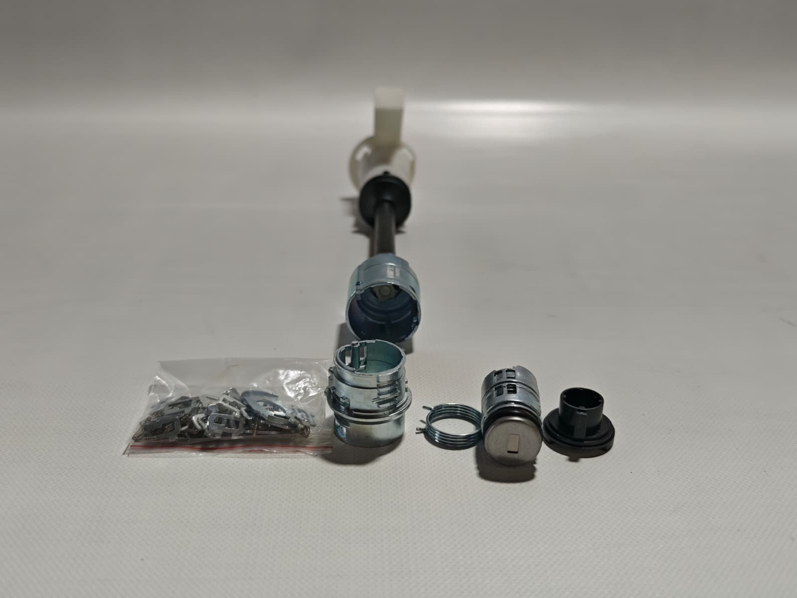FORD FOCUS MK2 Repair Kit 2004-2012 Bonnet Release Lock Latch 1343577 OE Quality