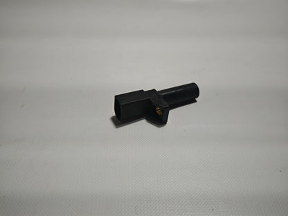 Bosch RPM / Crankshaft Sensor 0261210170 05080352AA 5080352AA A0031532728 DG7S