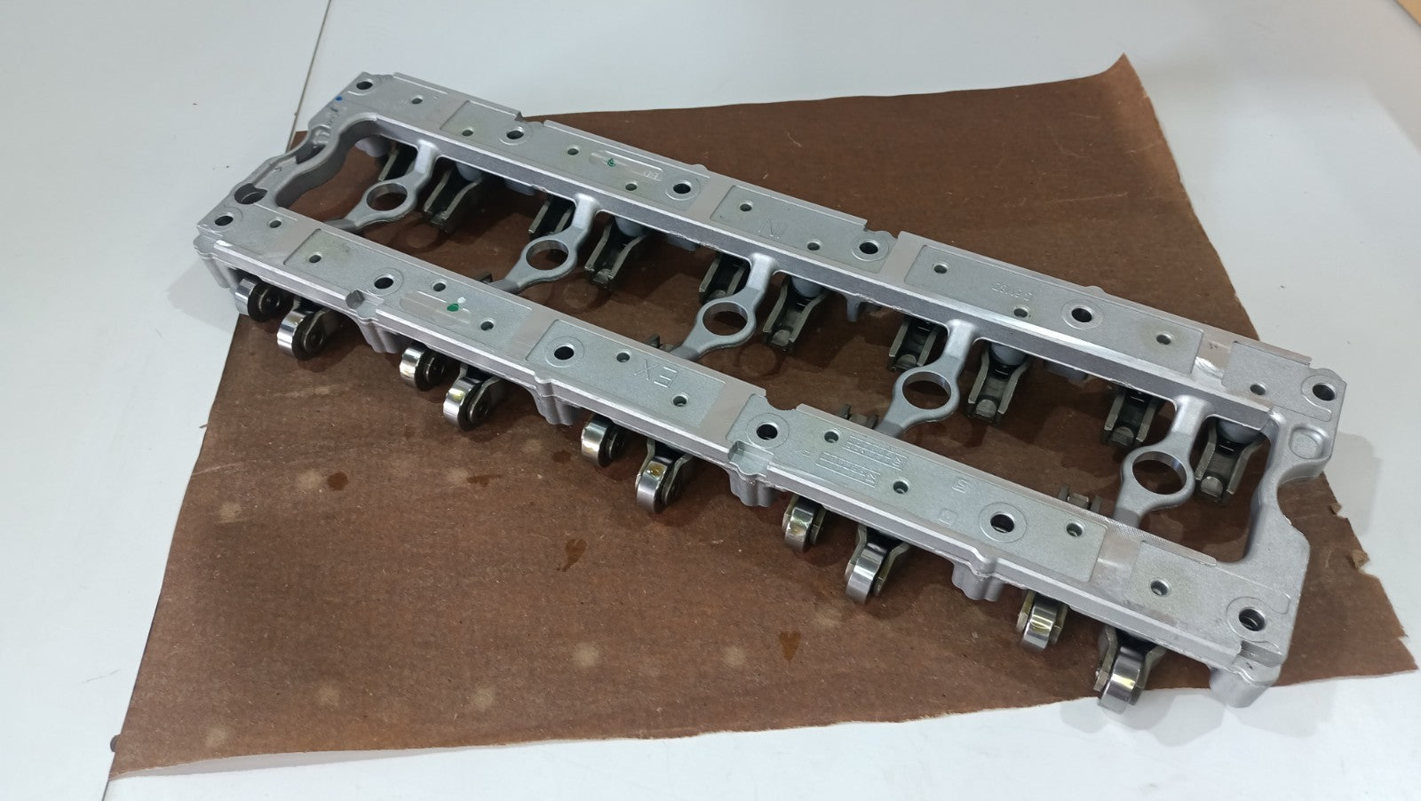 Genuine OEM Rocker Arm Bridge BK2Q6K551BD + 2537088 For Ford Tourneo Transit
