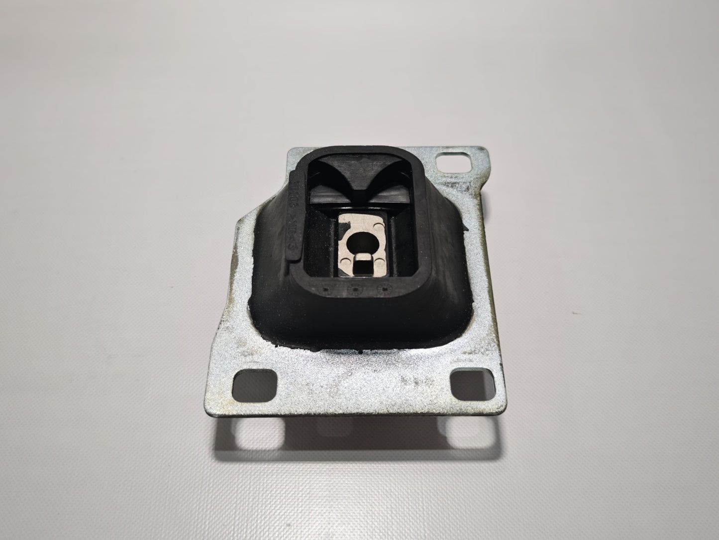 Engine Mount For For Transıt Connect (2002-2013) Focus (1998-2004) 1133019