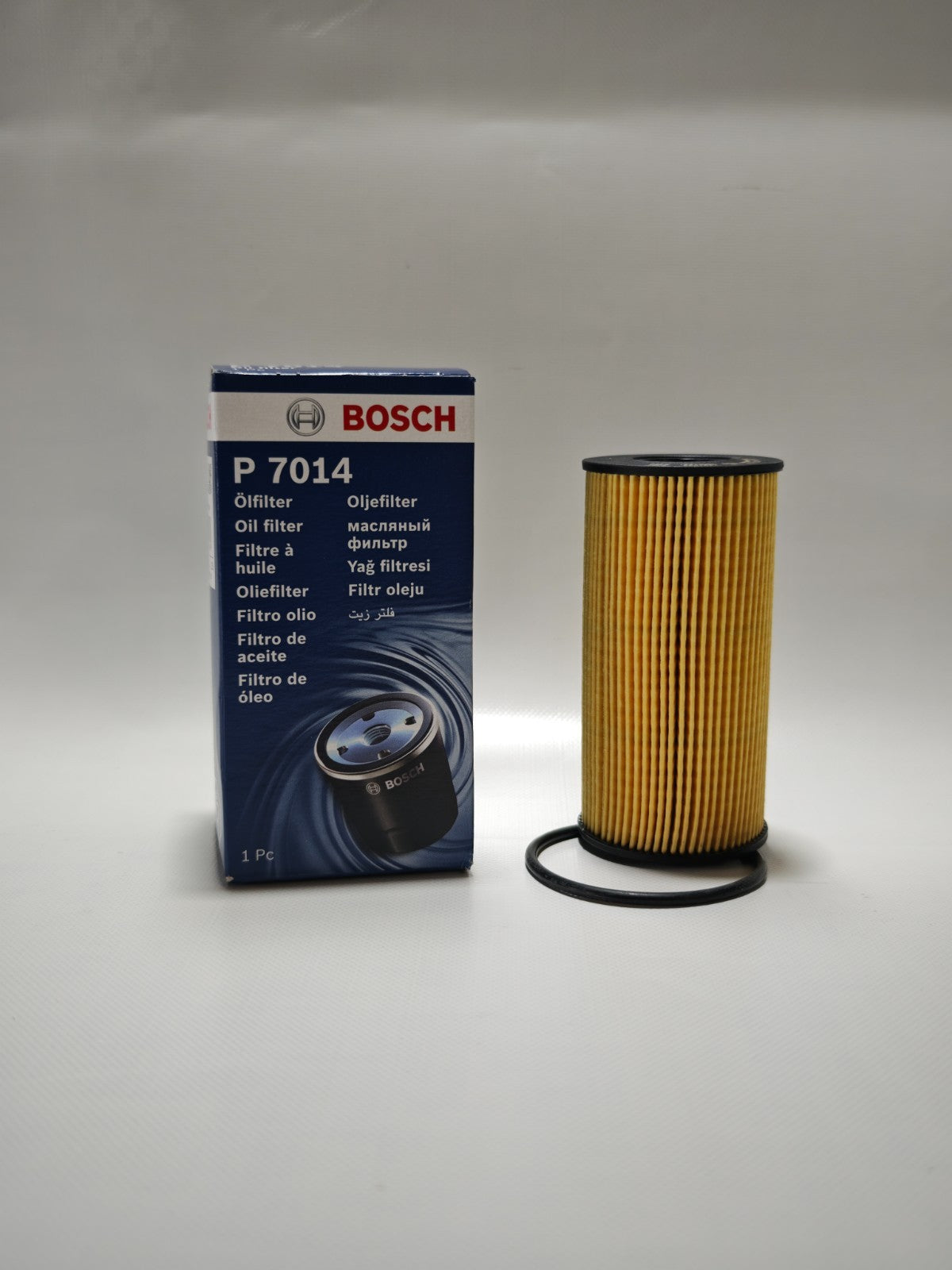 Bosch Oil Filter For VAUXHALL VIVARO X83 2.0D 2.5D 2006-2014 4431215 93161665