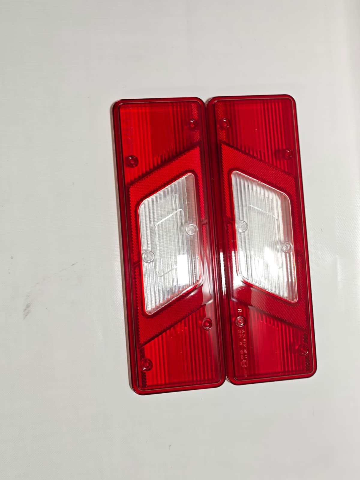 Rear Light Lamp Lens R & L For 2013+On Ford Transit Tipper MK8 1831334 1831256