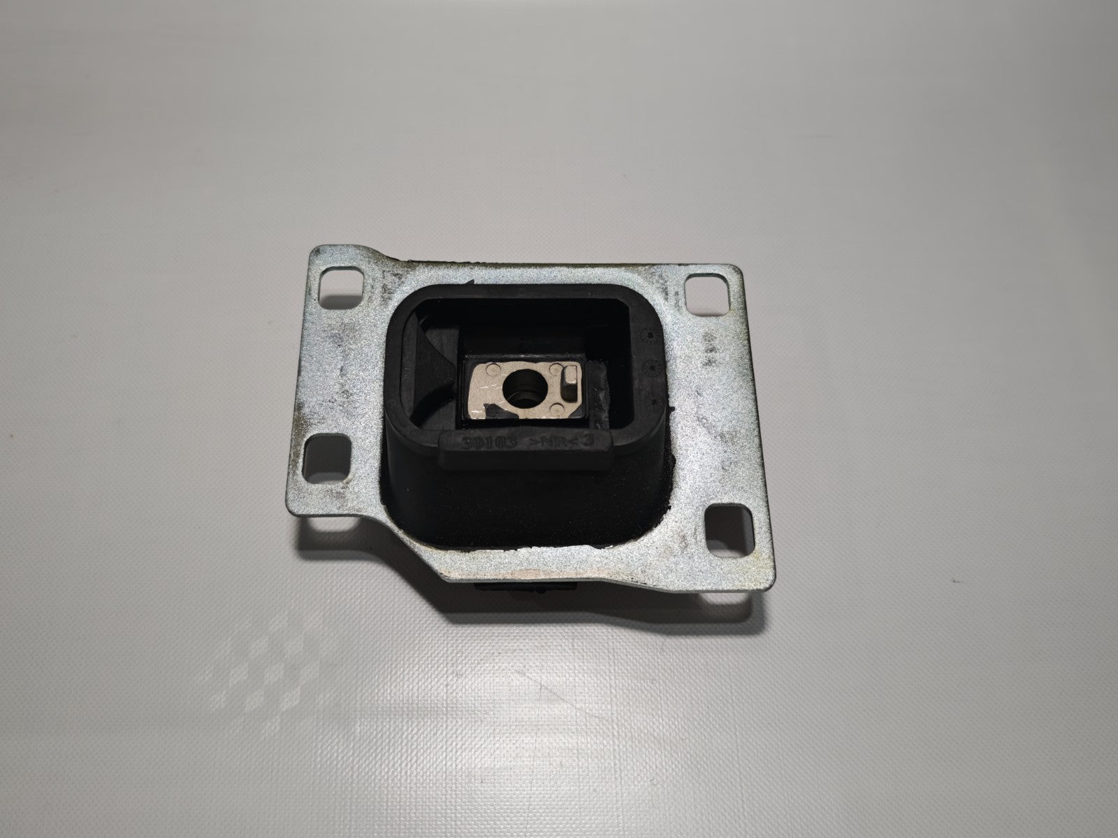 Engine Mount For For Transıt Connect (2002-2013) Focus (1998-2004) 1133019